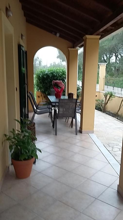 Eleas Gi Villa Vitaládes Exteriör bild